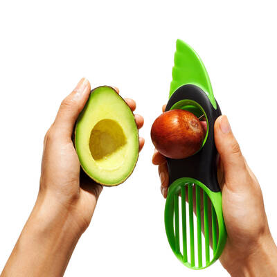 OXO GG 3-IN-1 AVOCADO SLICER