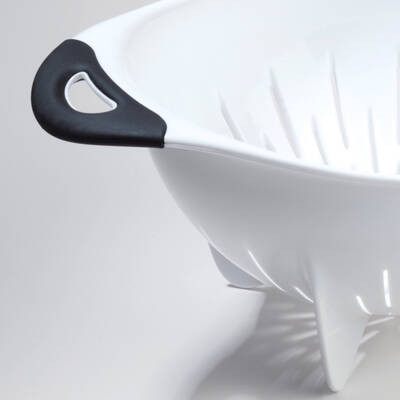 OXO GG COLANDER