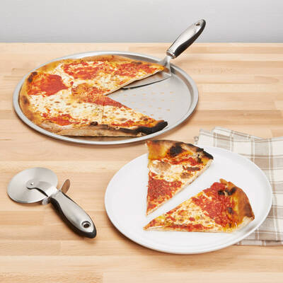 OXO GG STEEL PIZZA WHEEL 3IN 8CM